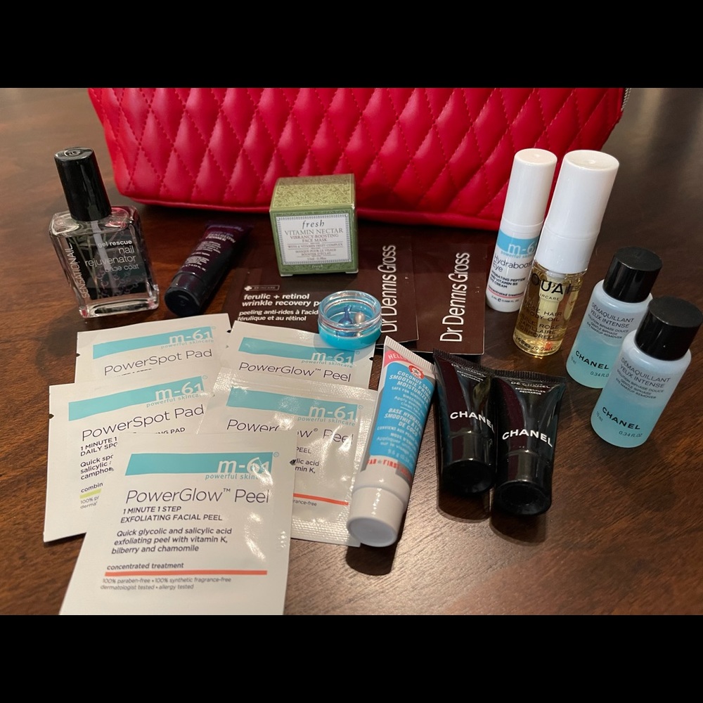Lot of facial cleansing/masks/treatments.‎